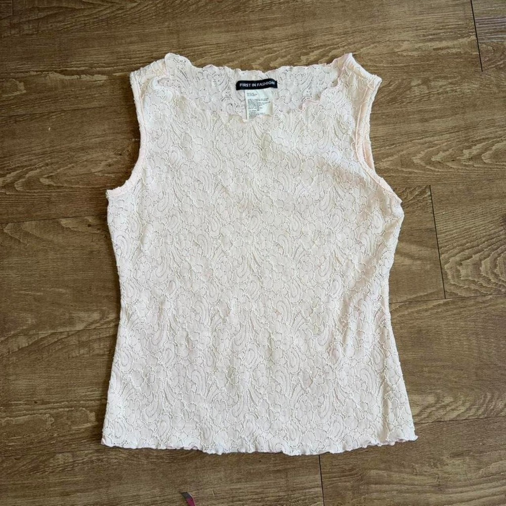Lace top vintage tank top pink trim